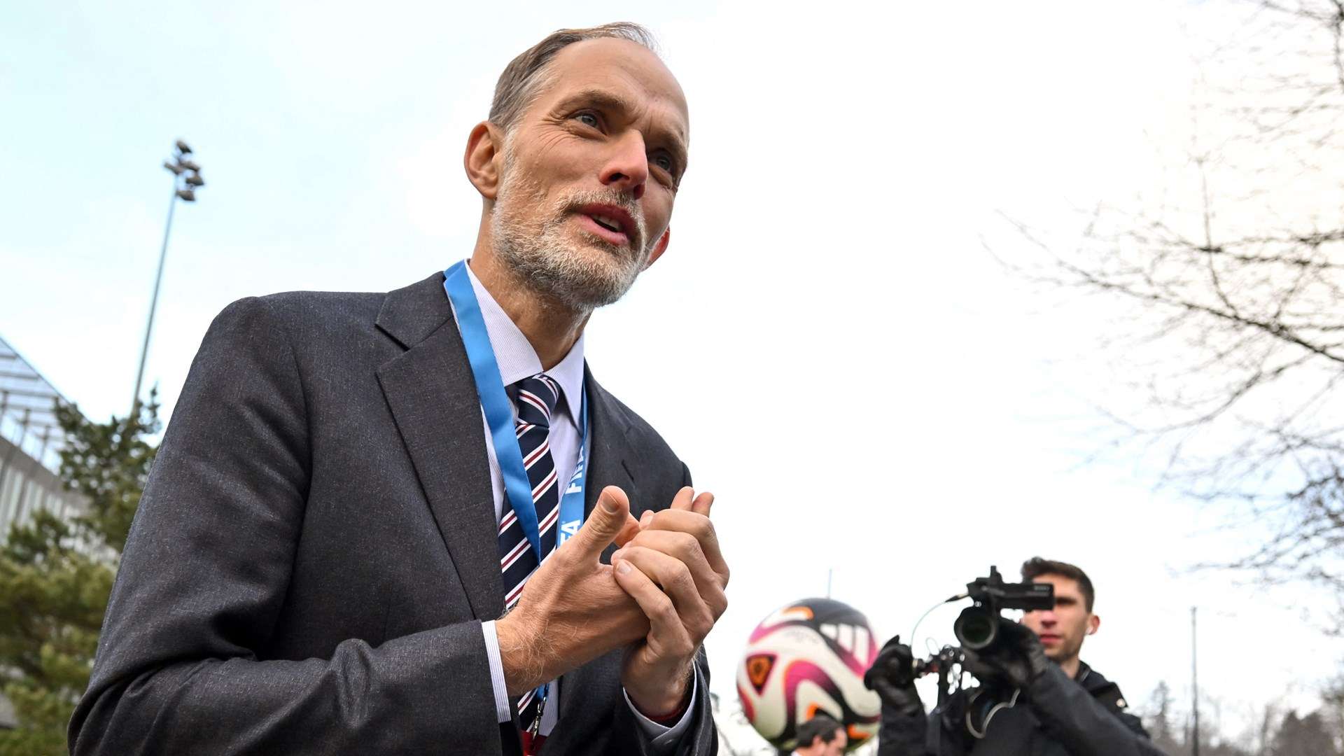 对强队时 对强队时