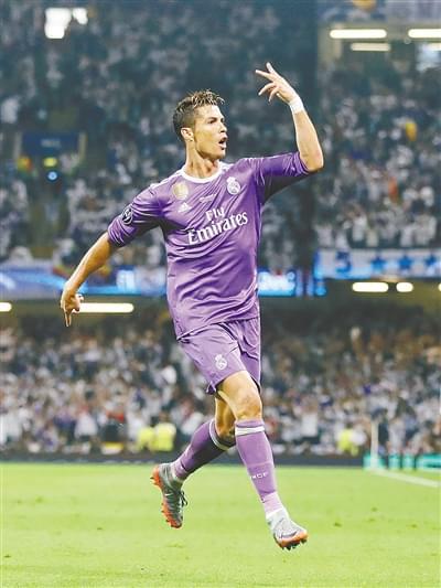 他用一如既 他用一如既